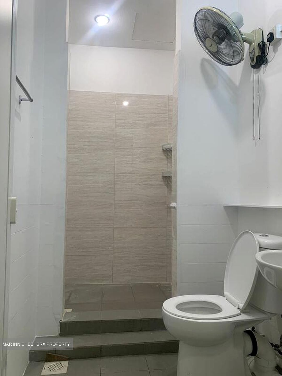 Devonshire Road (D9), Terrace #501214871